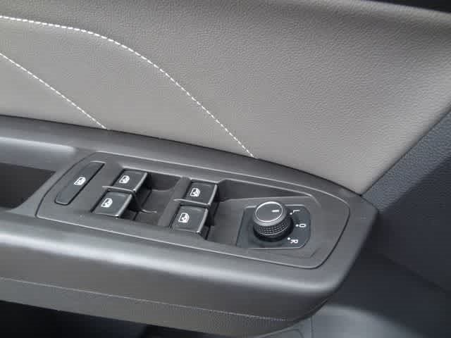 2023 Volkswagen Atlas 3.6L V6 SEL R-Line Black