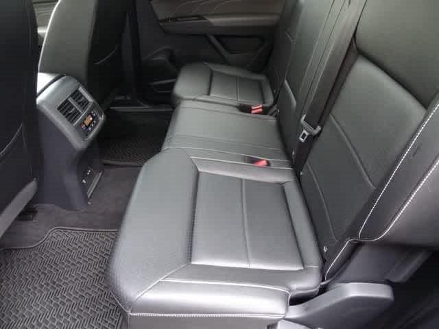 2023 Volkswagen Atlas 3.6L V6 SEL R-Line Black