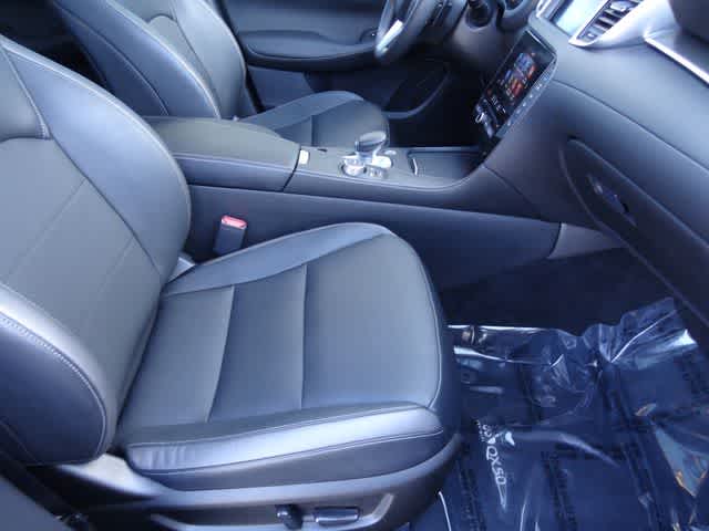 2022 INFINITI QX50 LUXE