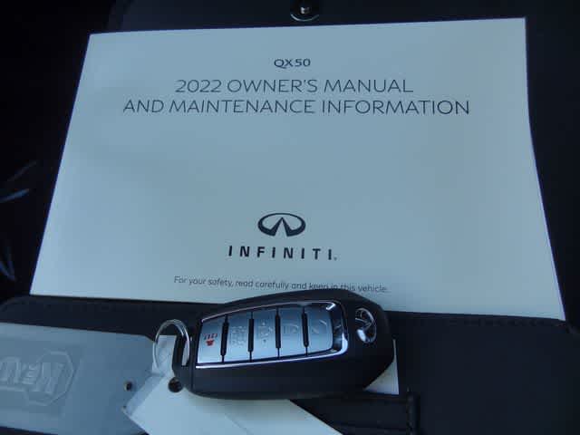 2022 INFINITI QX50 LUXE