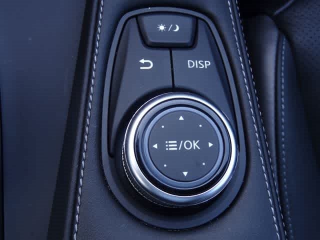 2022 INFINITI QX50 LUXE