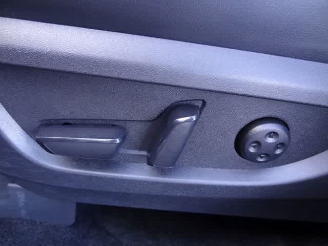 2022 INFINITI QX50 LUXE