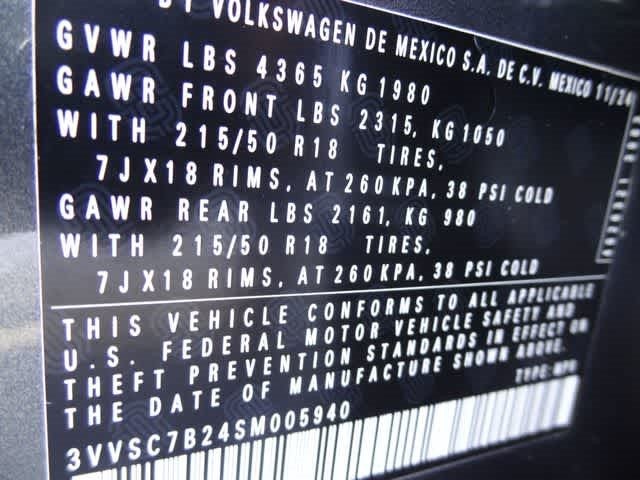 2025 Volkswagen Taos SE