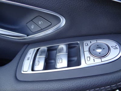 2019 Mercedes-Benz C 300 C 300