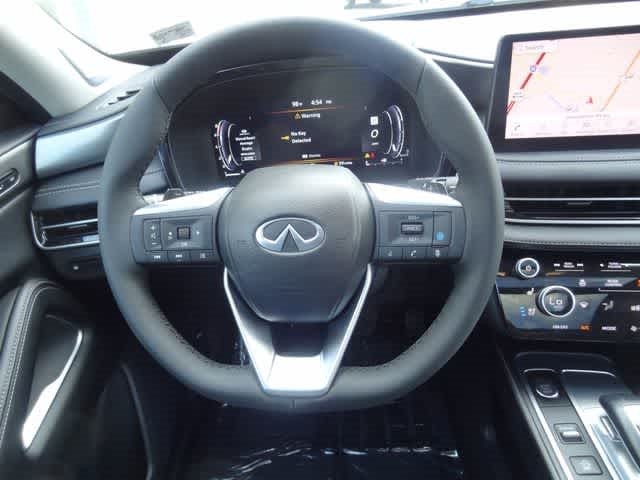 2024 INFINITI QX60 LUXE