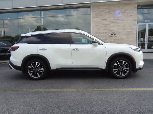 2024 INFINITI QX60 LUXE