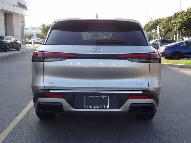 2023 INFINITI QX60 LUXE