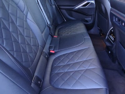 2023 BMW X6 xDrive40i xDrive40i
