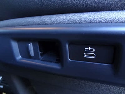 2023 BMW X6 xDrive40i xDrive40i