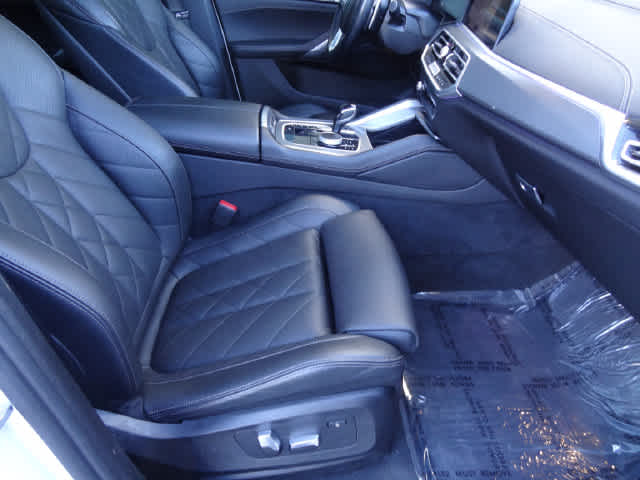 2023 BMW X6 xDrive40i xDrive40i
