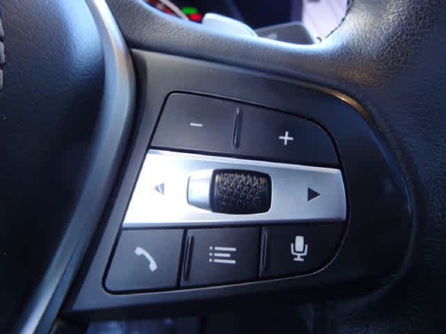 2023 BMW X6 xDrive40i xDrive40i