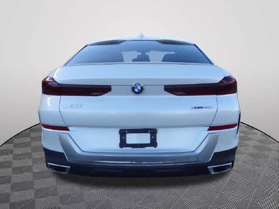 2023 BMW X6 xDrive40i xDrive40i