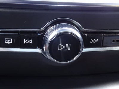 2024 Volvo S60 Plus Dark Theme