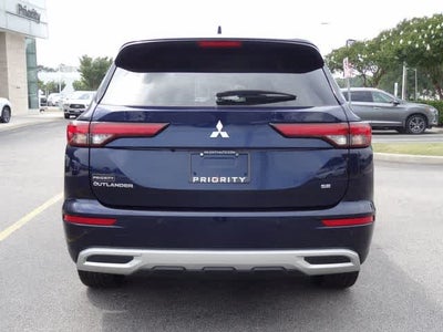 2024 Mitsubishi Outlander SE