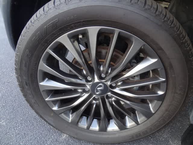 2024 INFINITI QX80 SENSORY