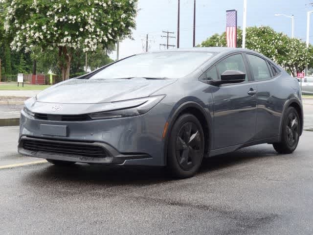 2025 Toyota Prius LE