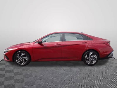 2024 Hyundai Elantra Limited