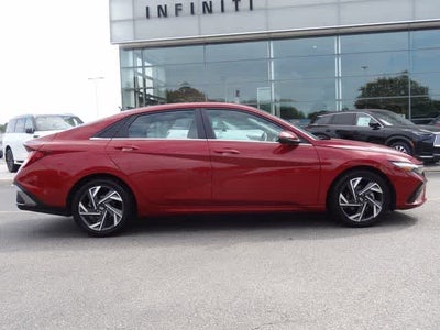 2024 Hyundai Elantra Limited