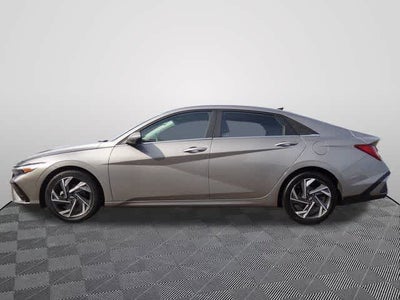 2024 Hyundai Elantra Limited